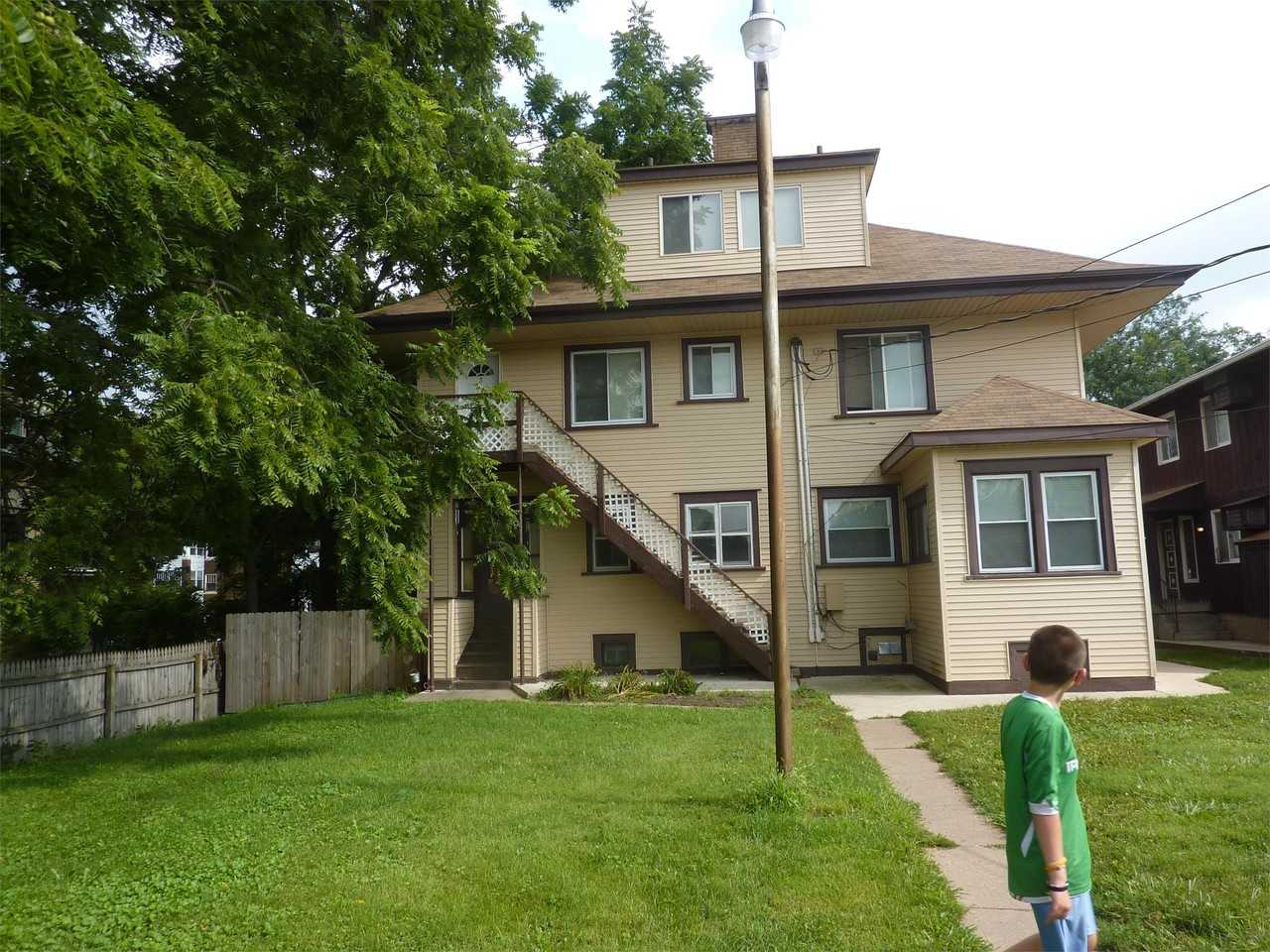 814 W. 4th St - Photo 5 of 16