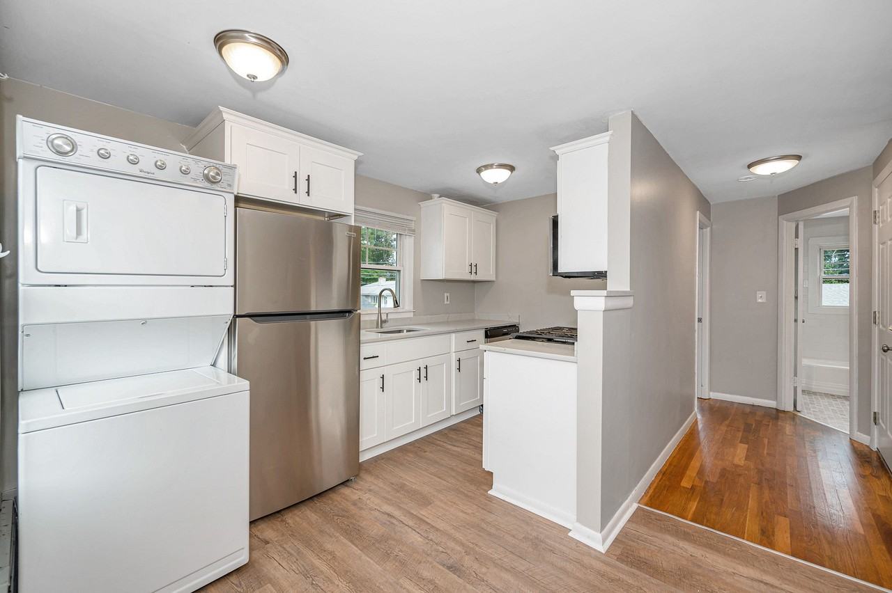 79 Fairfield Street #2 - Photo 7 of 20