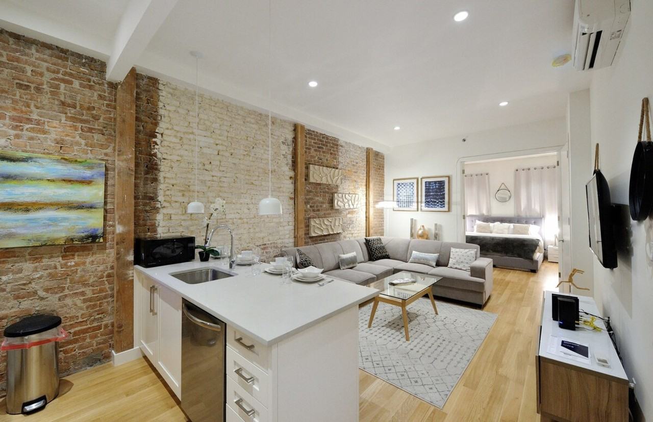 348 W 45th St #1323938P - Photo 5 of 27