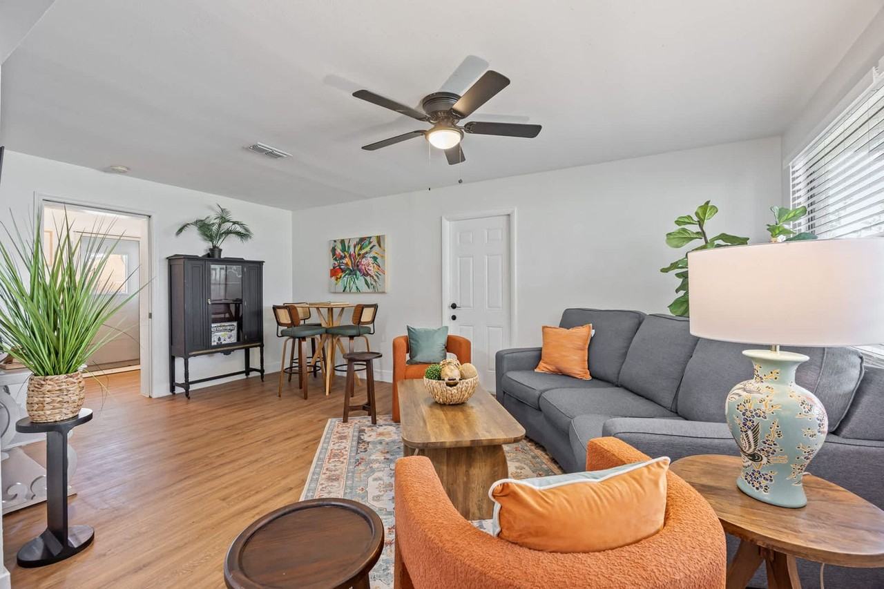 489 Seacrest Ave #1325661P - Photo 4 of 38