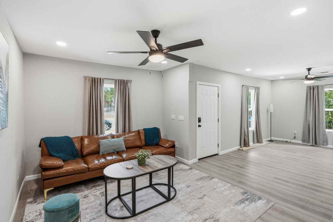 830 Porter Street - Photo 6 of 36