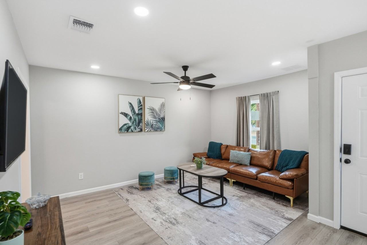 830 Porter Street - Photo 7 of 36