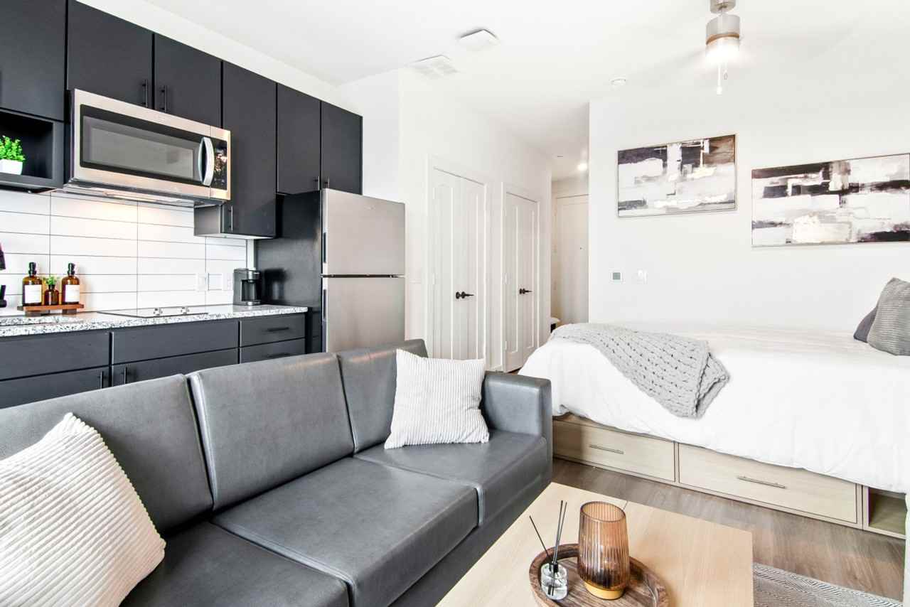 714 Richmond Ave #1335738P - Photo 4 of 36