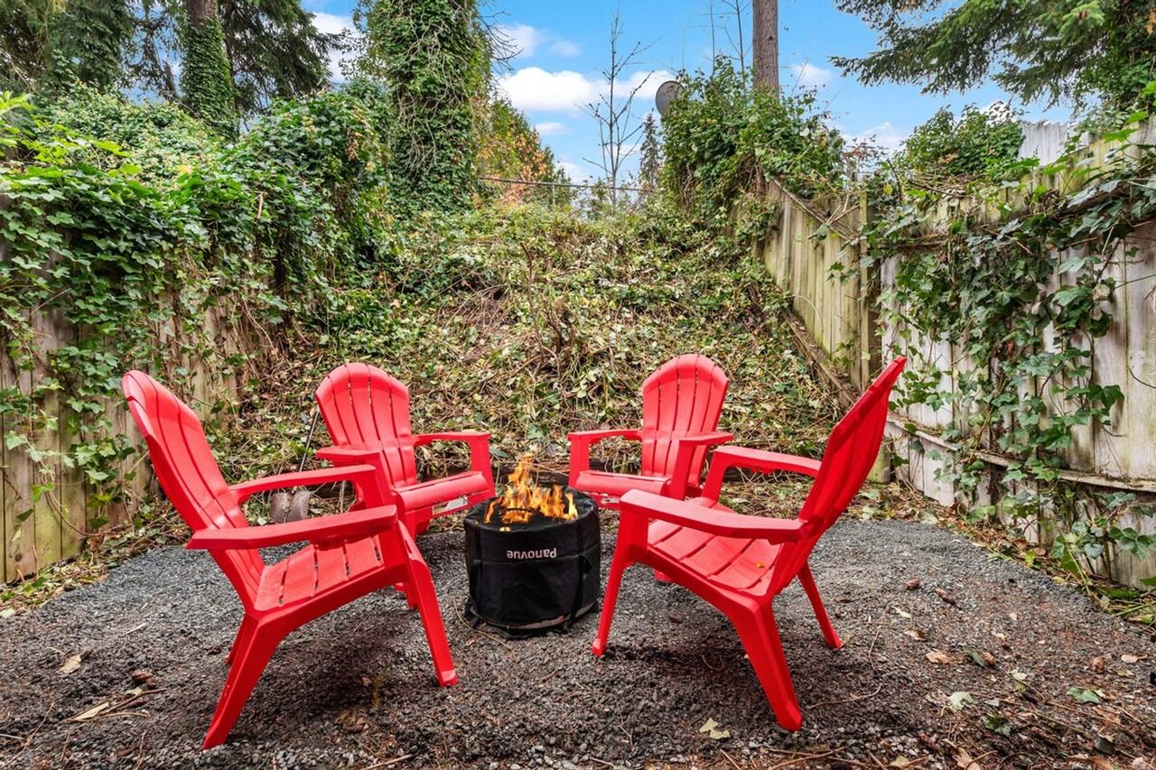 5233 188th St Sw #1337422P - Photo 3 of 28