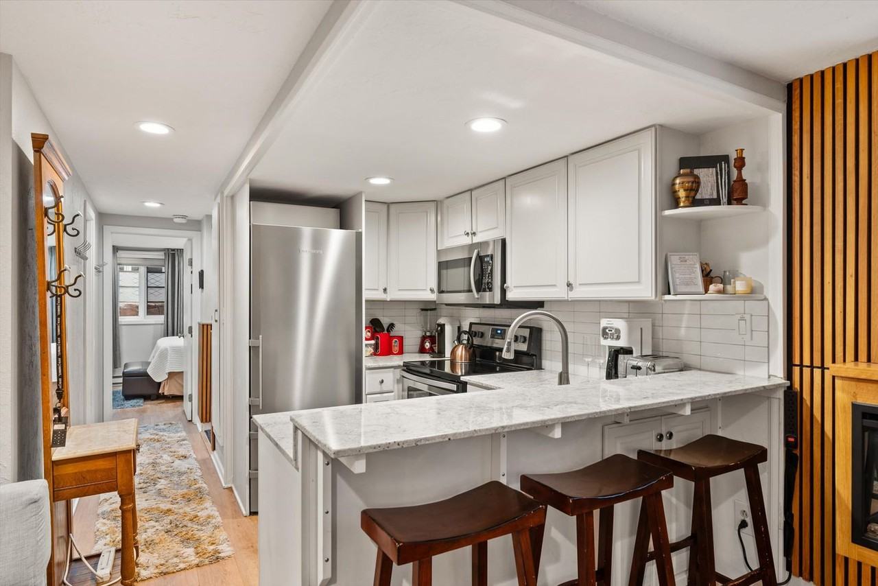 711 S Galena St #1339911P - Photo 5 of 11