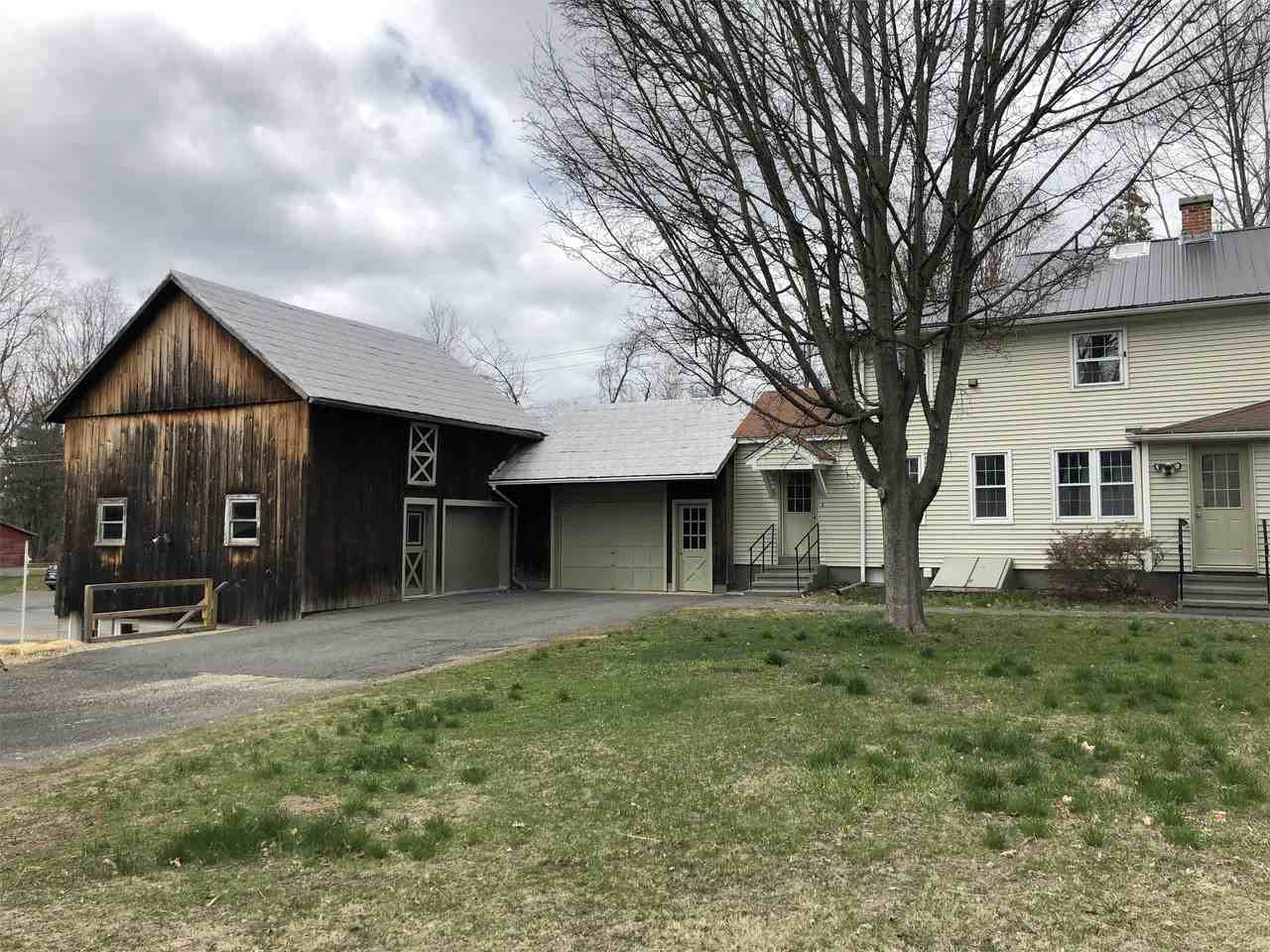 37 Middle St #2 - Photo 2 of 17