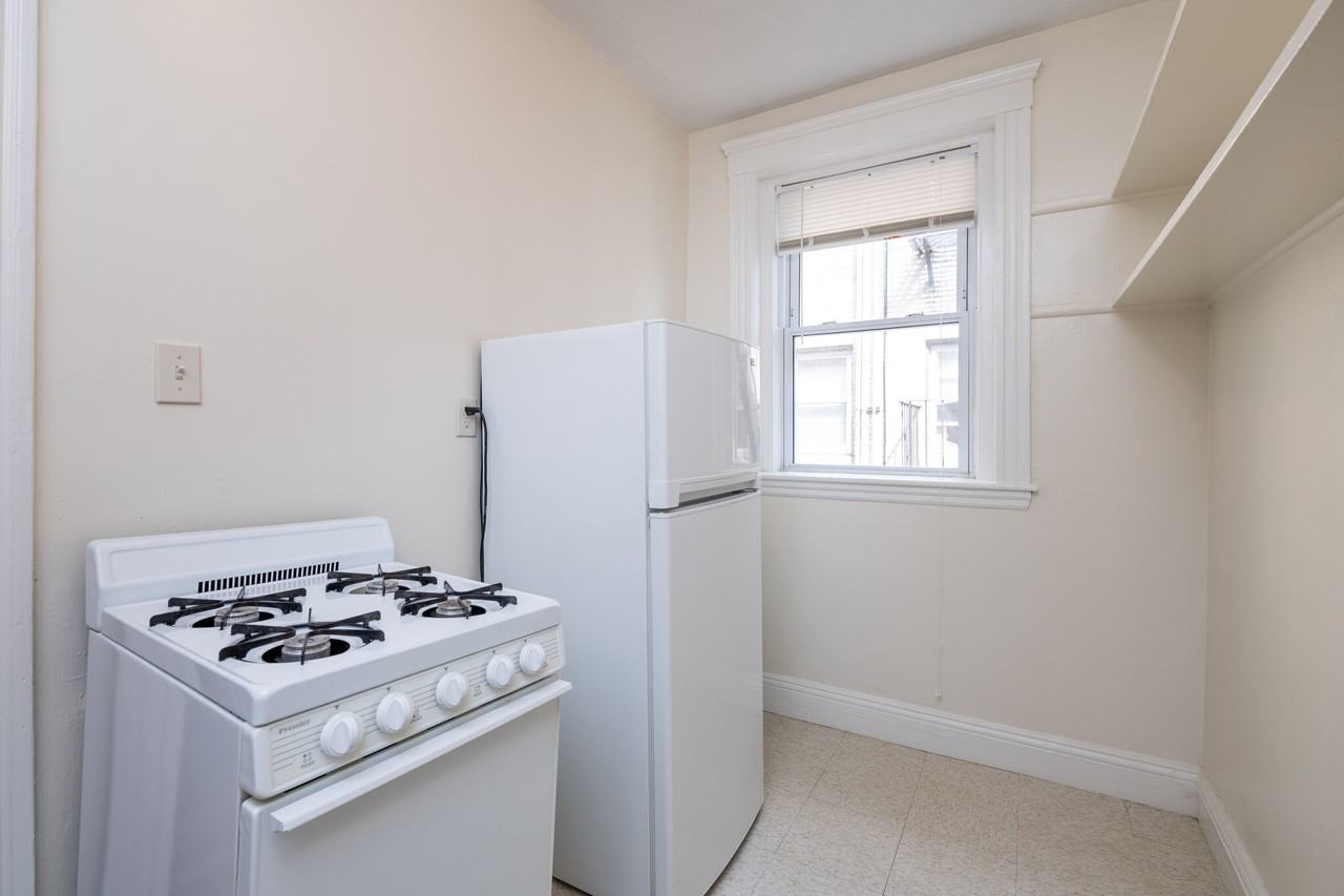 45 Worthington Street - Photo 4 of 6