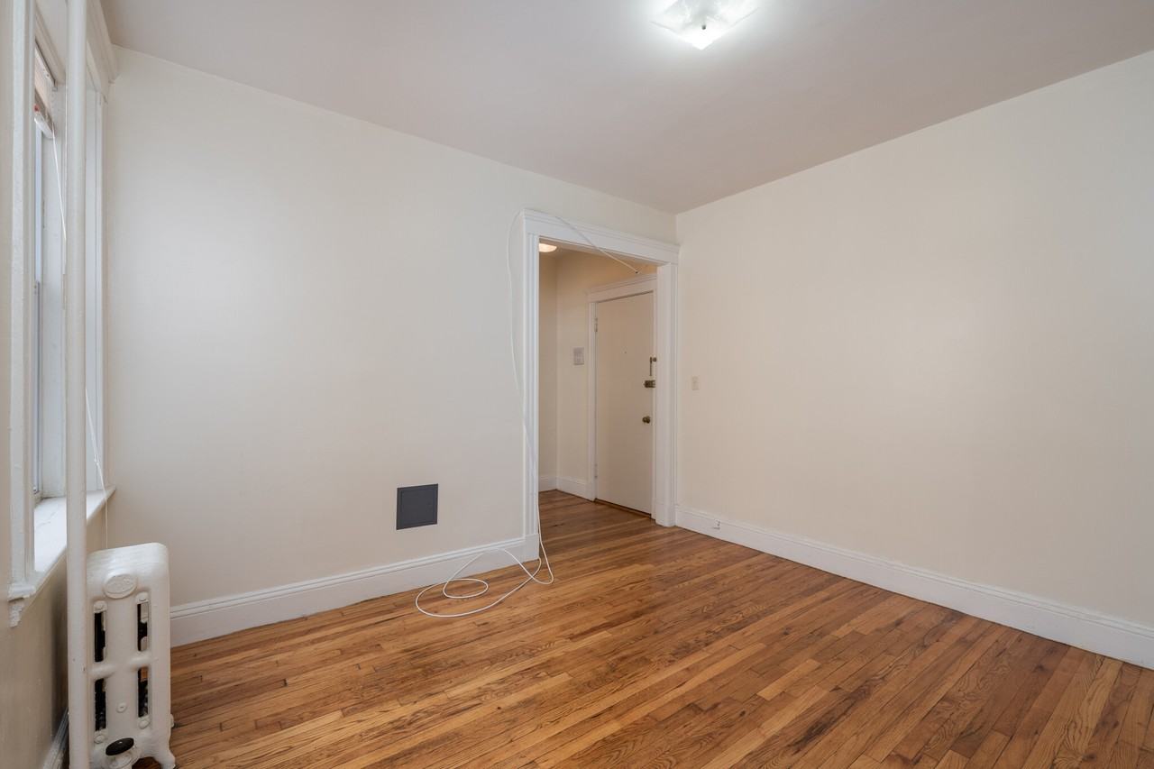 45 Worthington Street - Photo 2 of 6