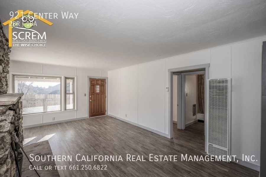 921 Center Way - Photo 3 of 17