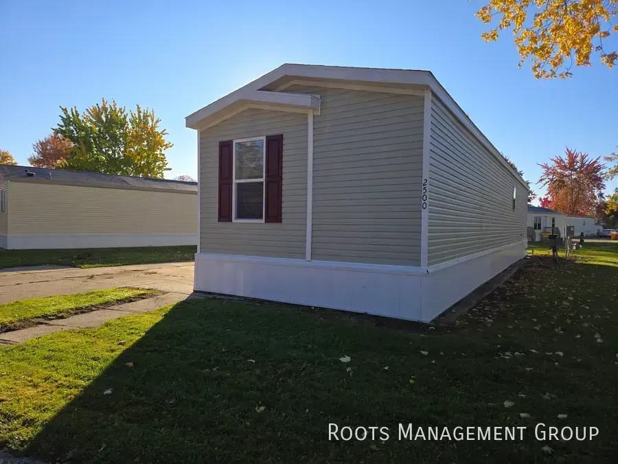 2500 Samuel Dr - Photo 2 of 16