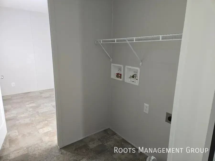 2500 Samuel Dr - Photo 7 of 16