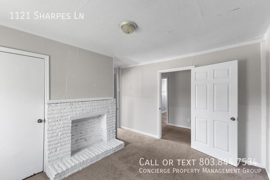 1121 Sharpes Ln - Photo 6 of 18