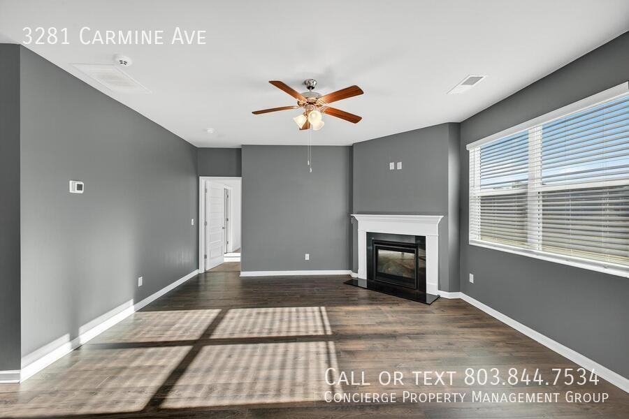 3281 Carmine Ave - Photo 7 of 33