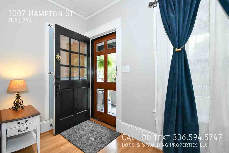 1007 Hampton St - Photo 2 of 30