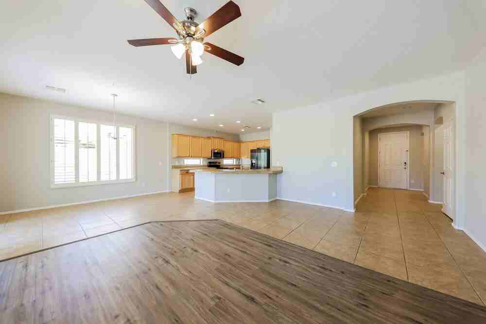 12576 W Morning Vista Dr - Photo 4 of 16