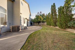 featured image of 9538 Fox Wind Ct