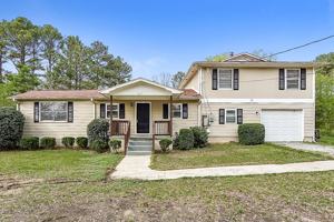 featured image of 3117 Parkwood Rd