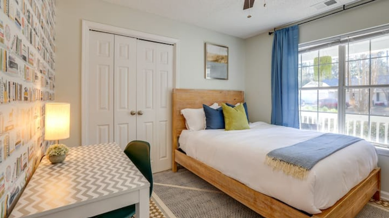 140 Penn Sta - Photo 6 of 13