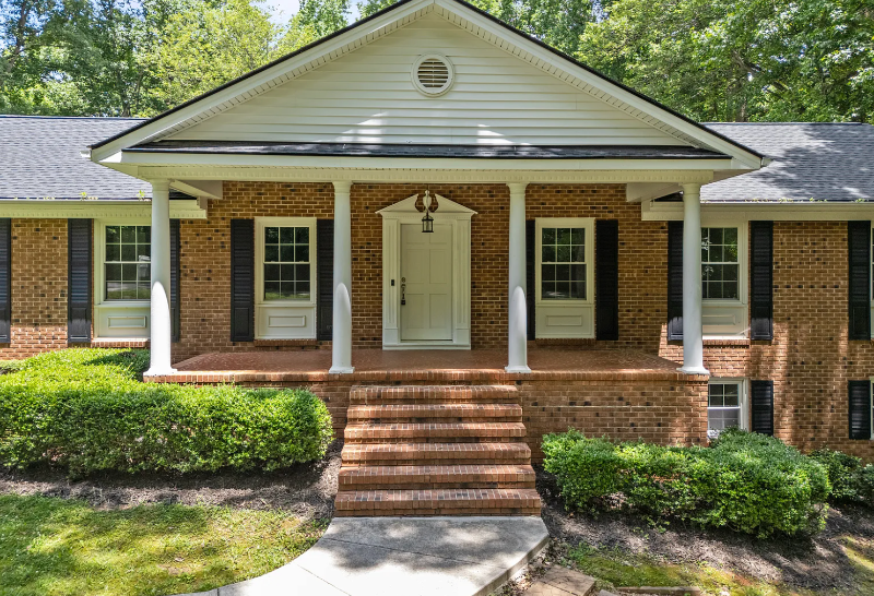 3204 Manor Ridge Dr - Photo 3 of 48