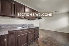 5243 Huntington Dr N #4 - Photo 1 of 1