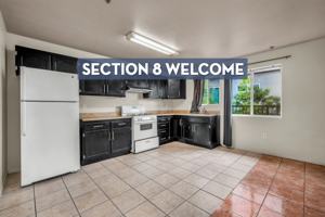 featured image of 5231 Huntington Dr N #4