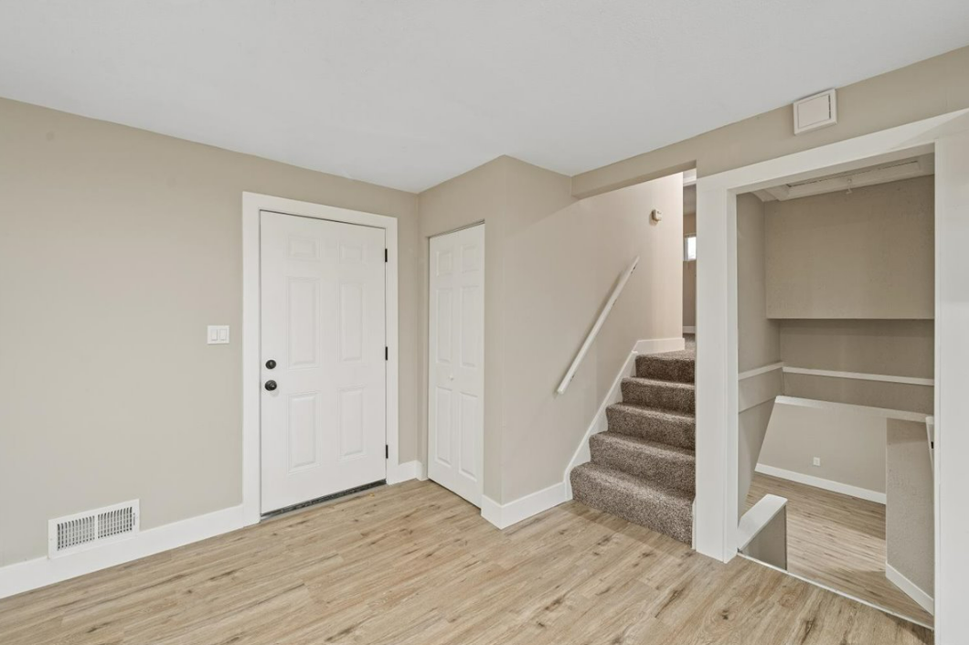 4601 Mersington Ave - Photo 2 of 10