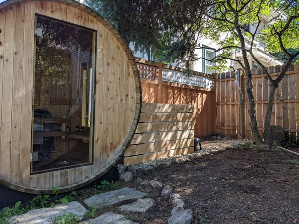 1679 Hubbard Avenue - Photo 2 of 21