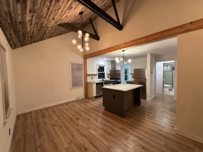 21304 Saint Francis St - Photo 2 of 14