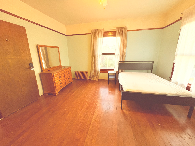 2434 15th Ave - Photo 6 of 13