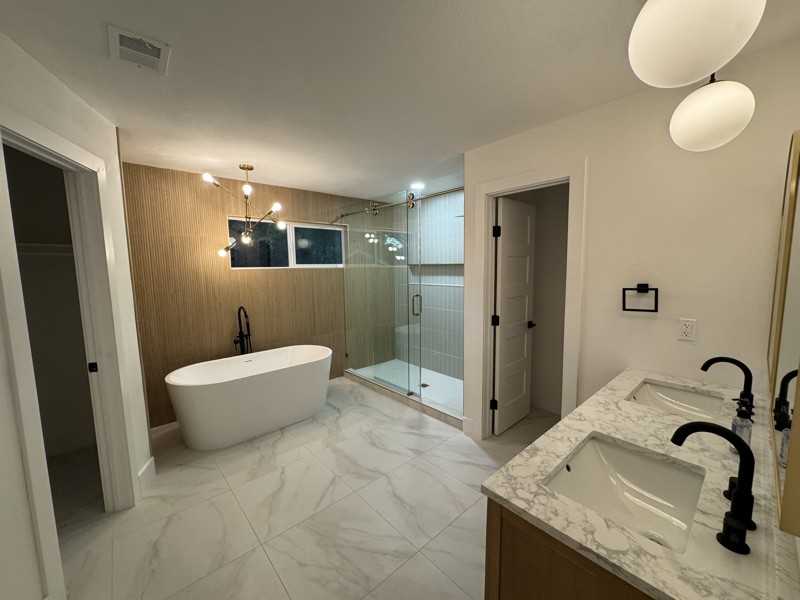 4209 Everest Ln - Photo 5 of 15