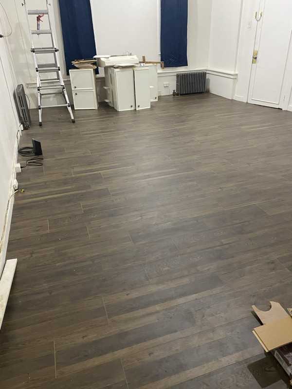 522 N Main St #1stFL - Photo 3 of 4