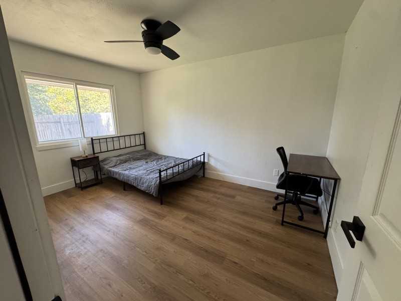 9412 Quail Meadow Dr #B - Photo 5 of 8