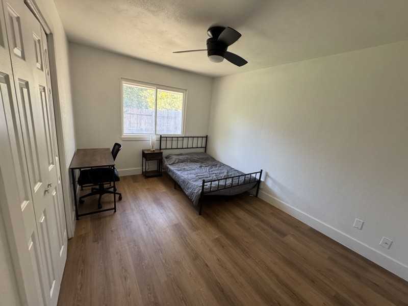 9412 Quail Meadow Dr #B - Photo 6 of 8