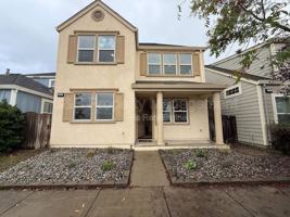 featured image of 2527 N Village Dr