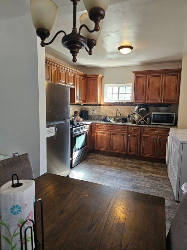 6623 Almeria Ave - Photo 4 of 14