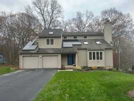 featured image of 44 Spice Hill Dr