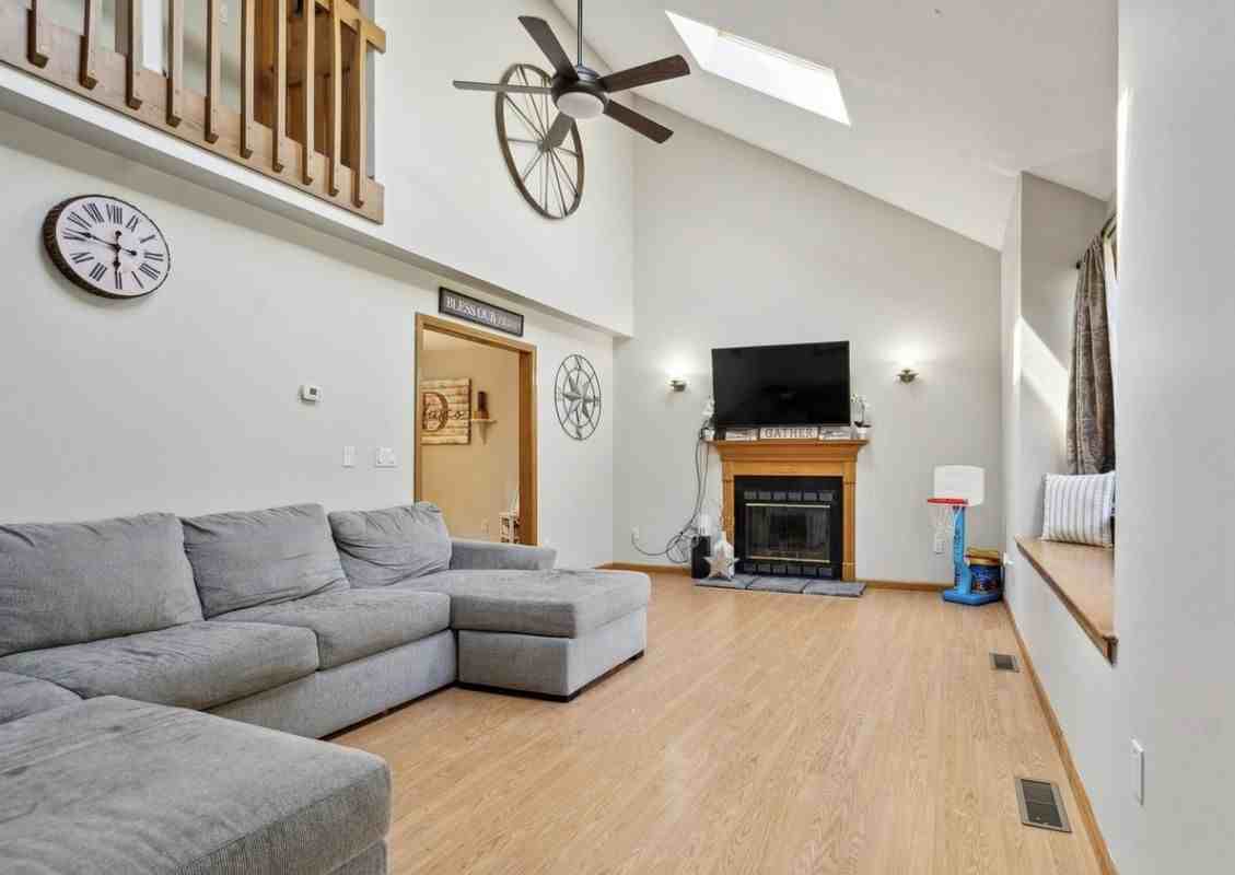 44 Spice Hill Drive - Photo 2 of 5