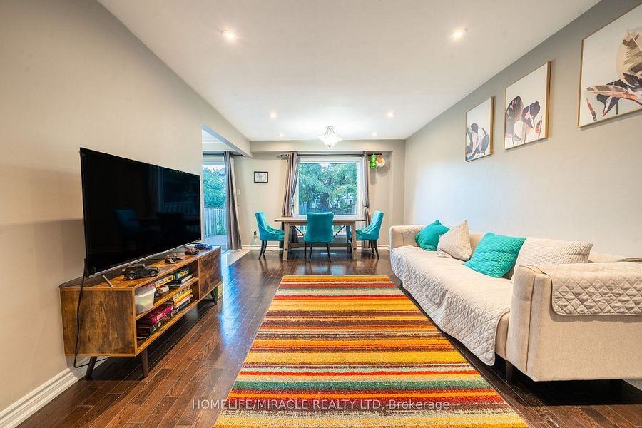 613 Galloway Crescent - Photo 6 of 10