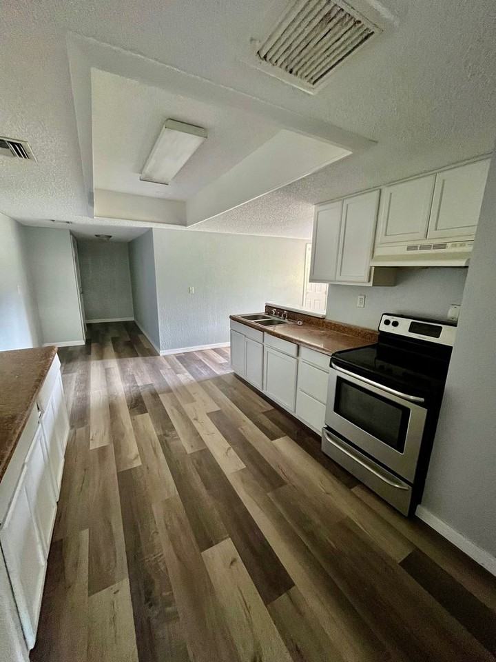 37411 Magnolia Ave - Photo 4 of 16