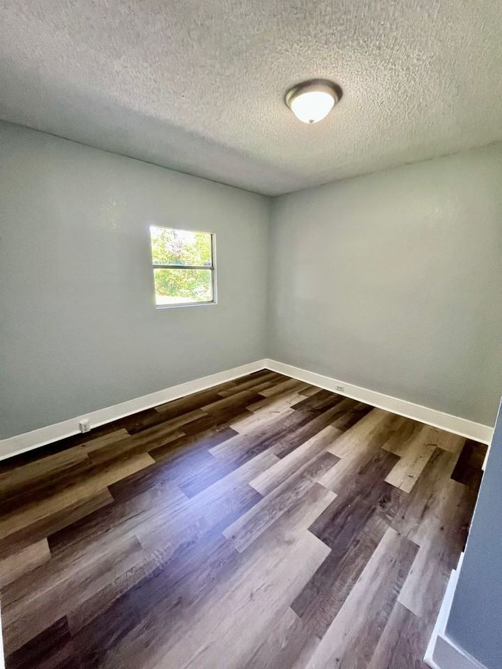 37411 Magnolia Ave - Photo 7 of 16