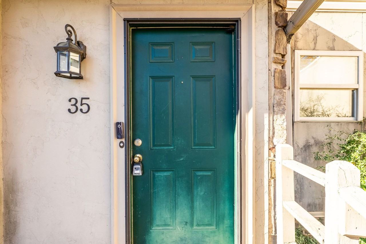 35 Edgehill Cv - Photo 5 of 20