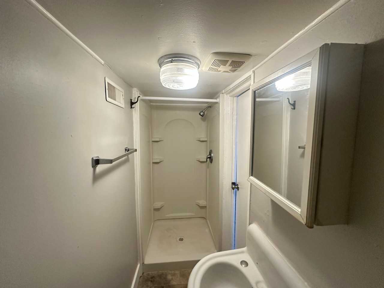 821 S 4th Ave #3 - Photo 5 of 5