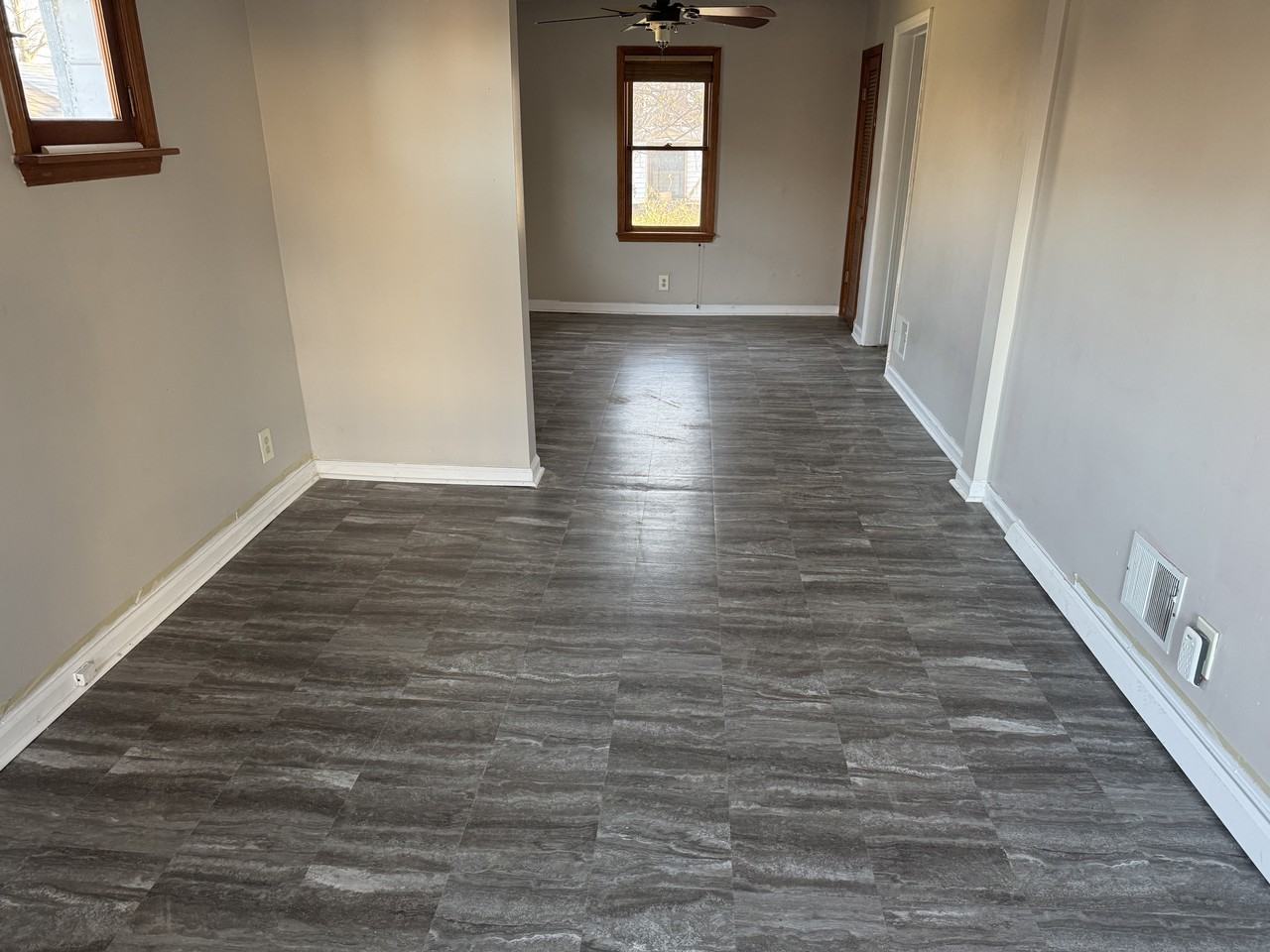 8734 Brentwood Pl - Photo 2 of 9