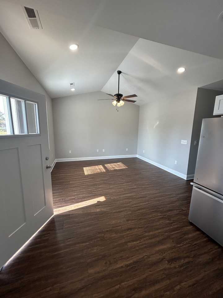 106 Hub Greer Rd #106 - Photo 2 of 9