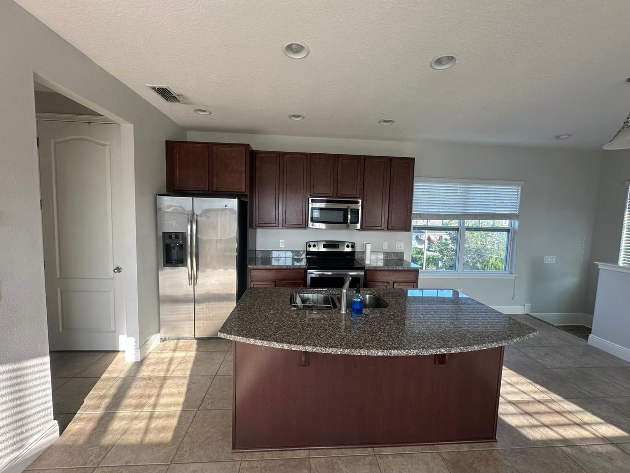 8089 Laureate Boulevard #NA - Photo 4 of 17