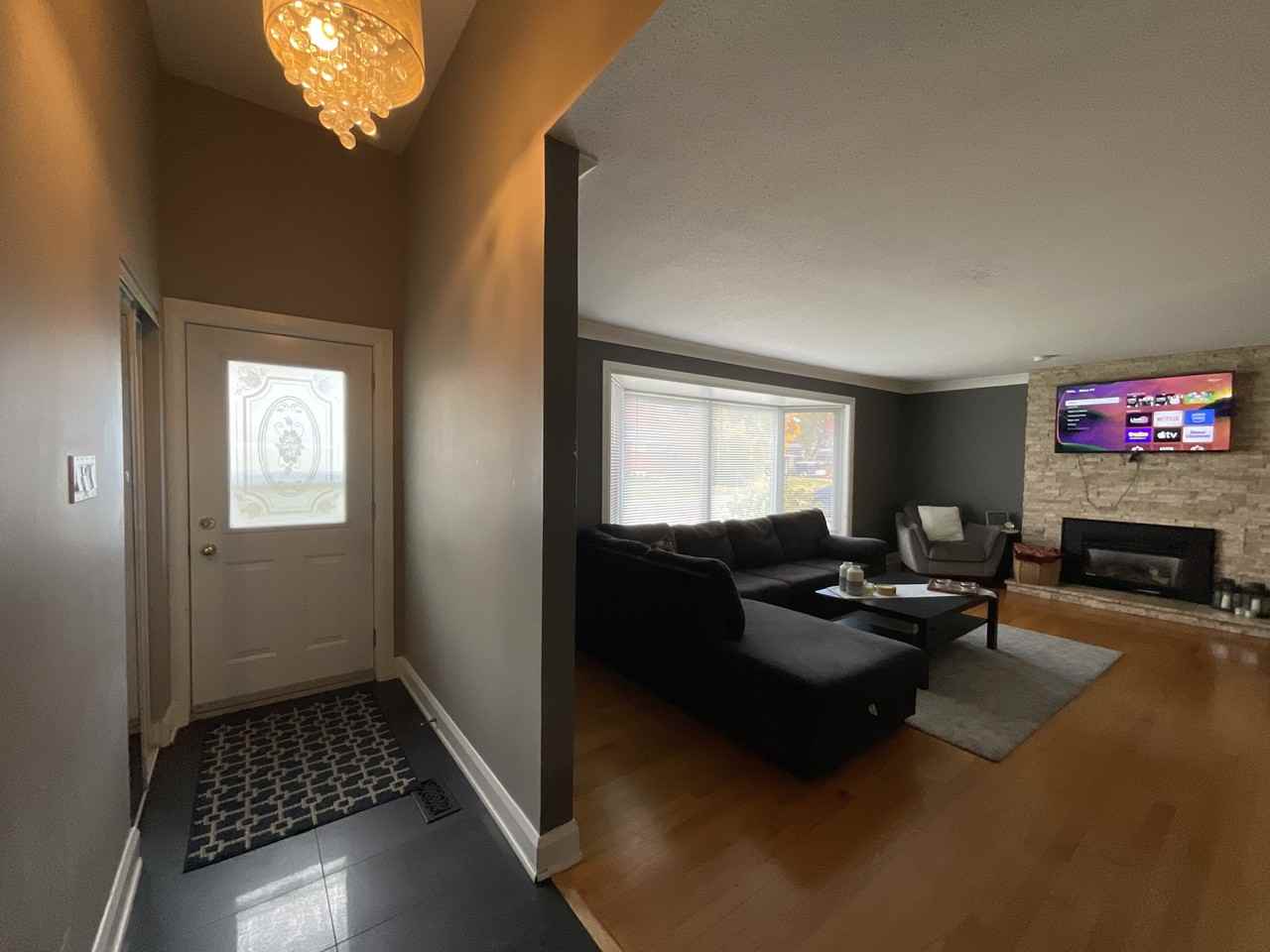 8 Wigan Drive - Photo 5 of 29