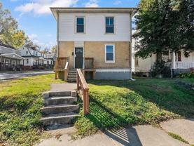 620 Berryman Ave - Photo 1 of 1