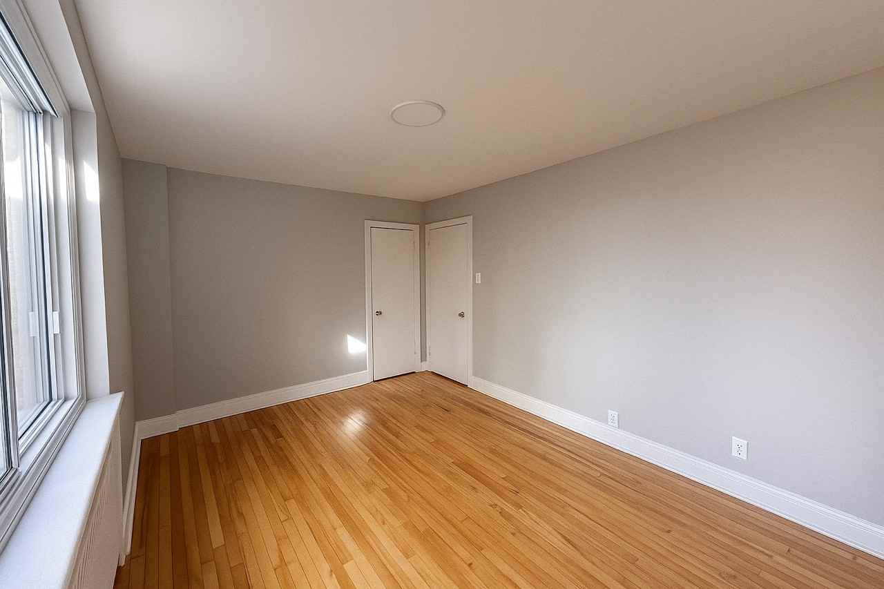 5005 Av MacDonald - Photo 7 of 14