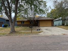 featured image of 2601 South Ascot Avenue