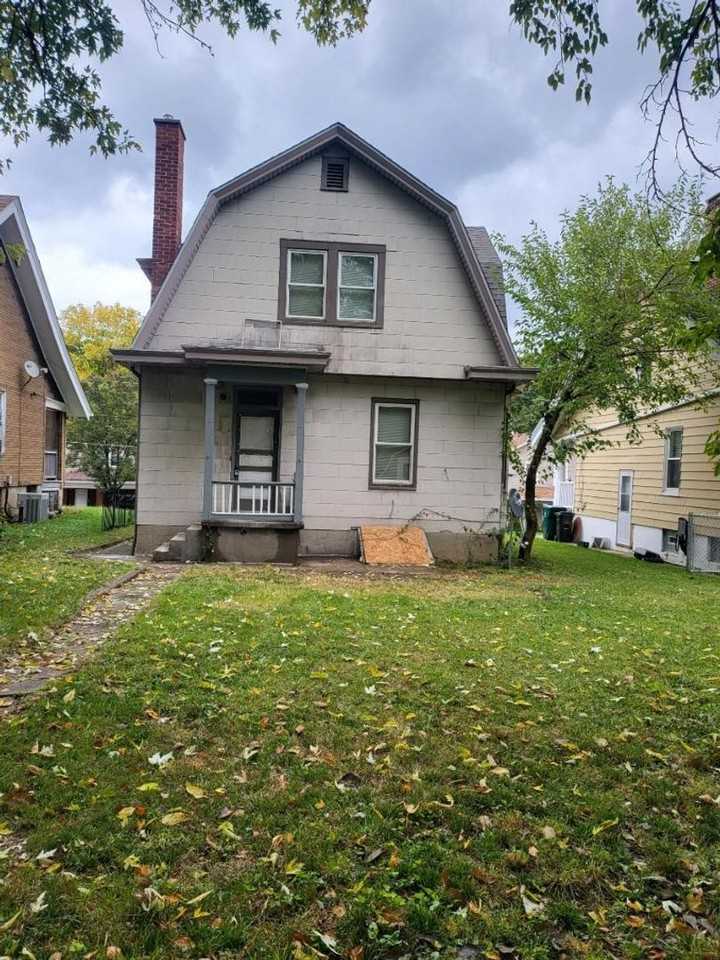 929 Seton Ave - Photo 4 of 10